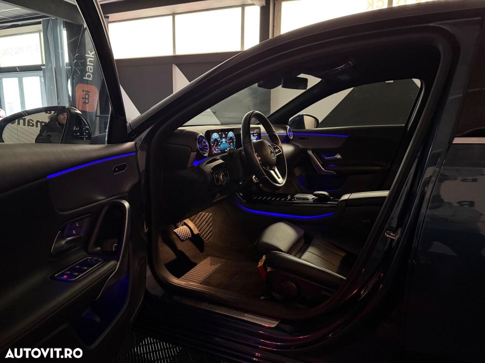 Mercedes-Benz A 250 e Sedan 8G-DCT Lim. Special Edition - 21