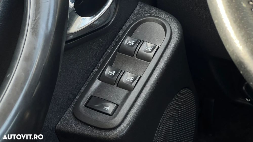 Dacia Duster 1.5 dCi 4x2 Ambiance - 12