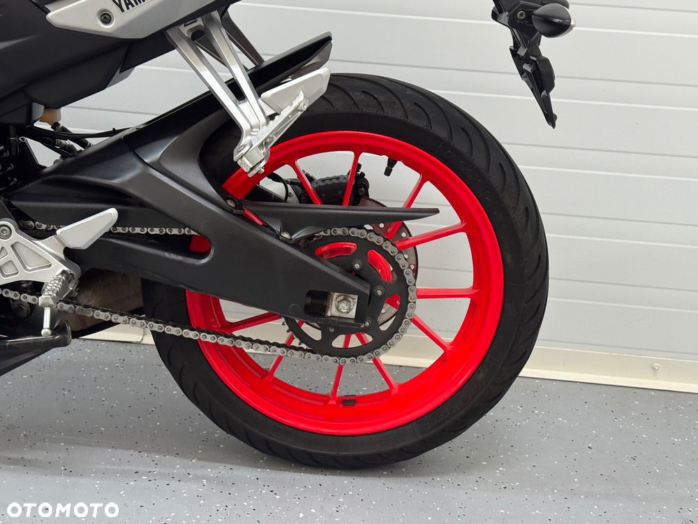 Yamaha MT - 16