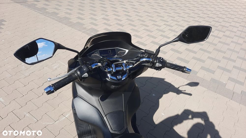 Honda PCX - 9