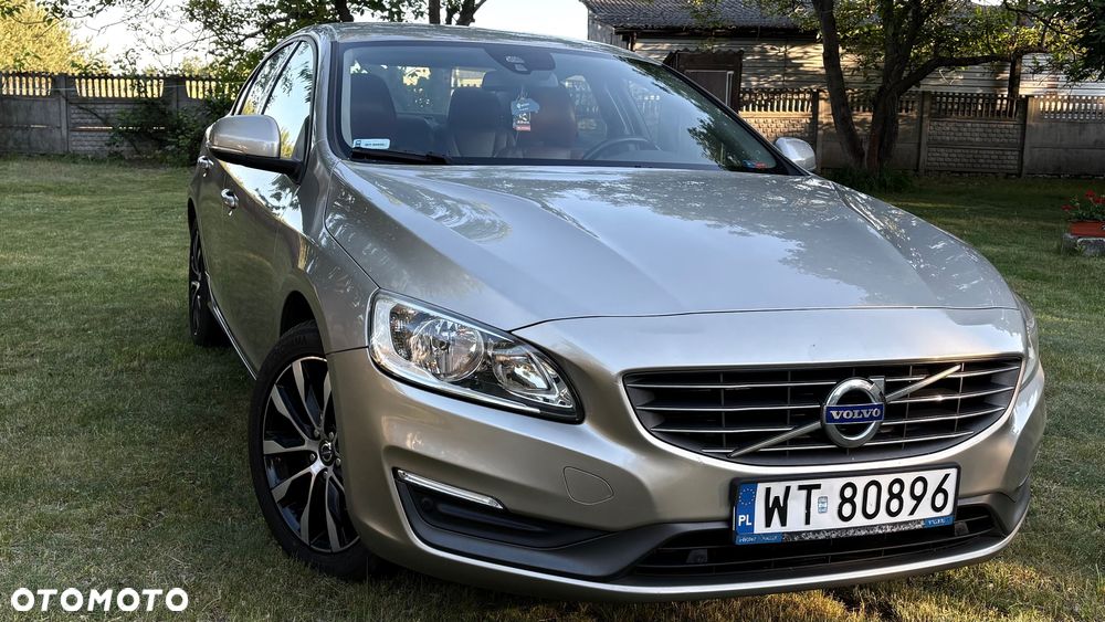 Volvo S60 - 1
