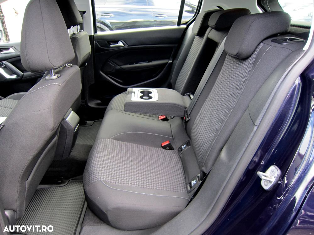 Peugeot 308 BlueHDi 130 EAT8 Stop & Start Active - 8