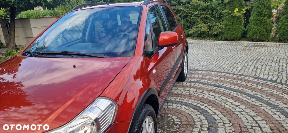 Suzuki SX4 1.6 VVT 4x4 Comfort - 9