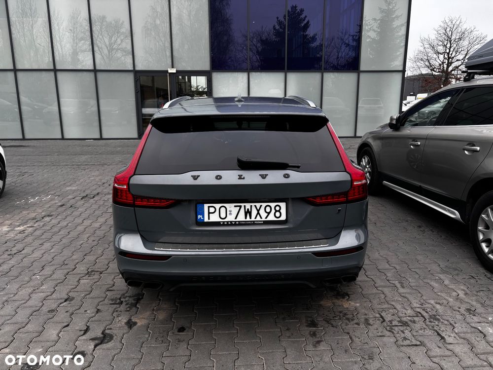 Volvo V60 Cross Country T5 AWD - 4