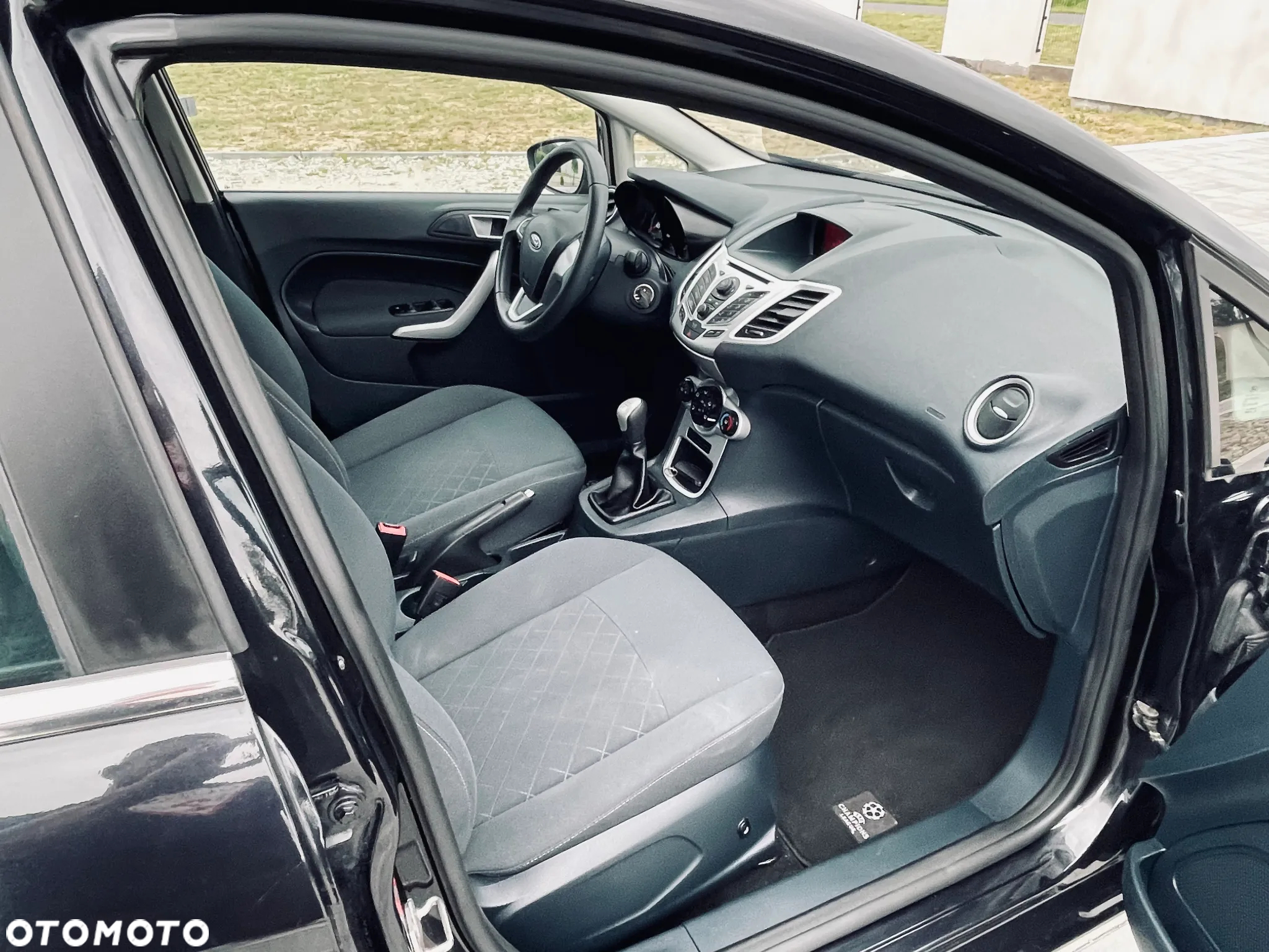 Ford Fiesta 1.25 Champions Edition - 8