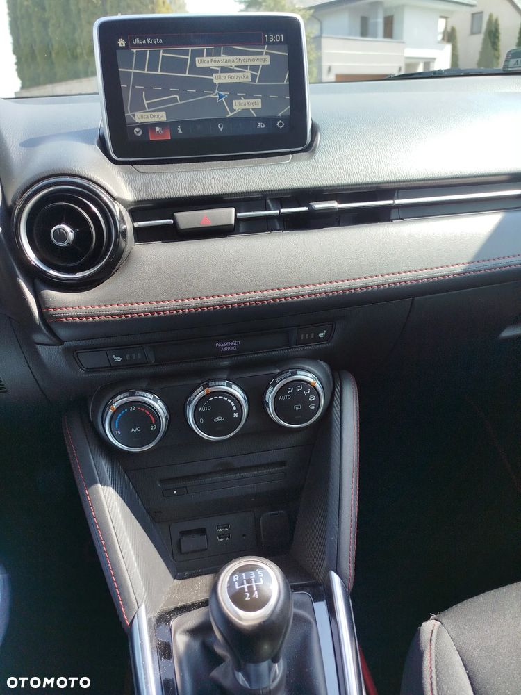 Mazda 2 SKYACTIV-G 90 Red Edition - 13