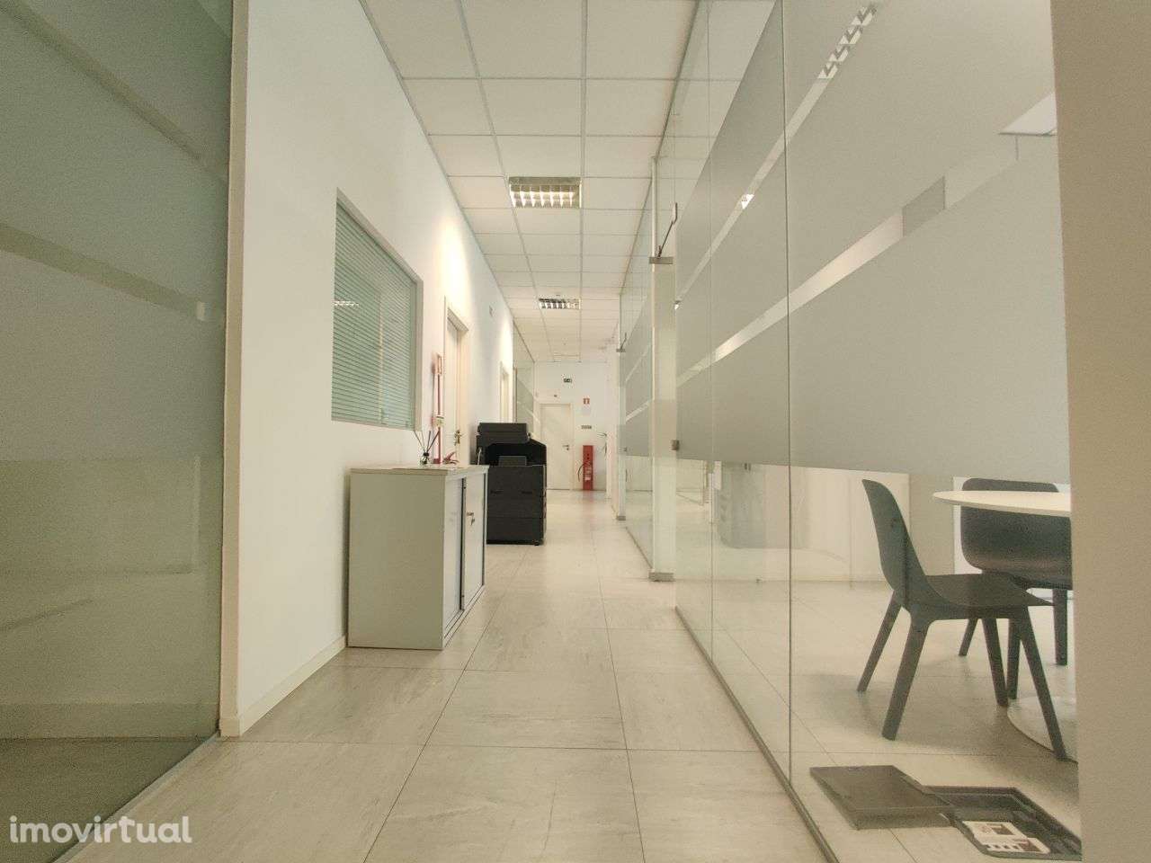 ALVERVA E.N. 10 I Escritório I Loja I piso térreo - Grande imagem: 2/13