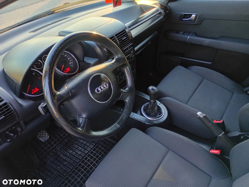 Audi A2 1.4 - 5