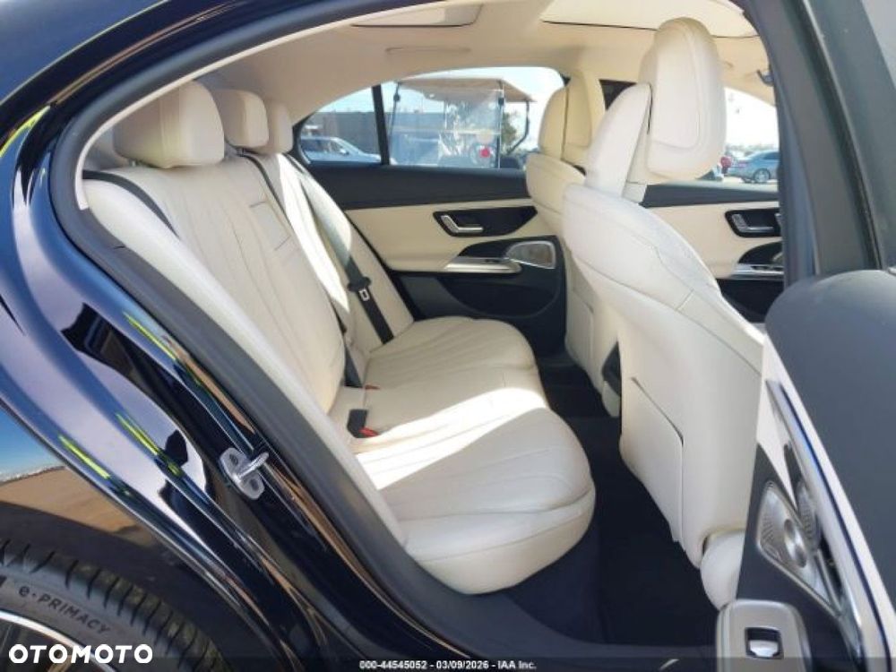 Mercedes-Benz Klasa E - 3