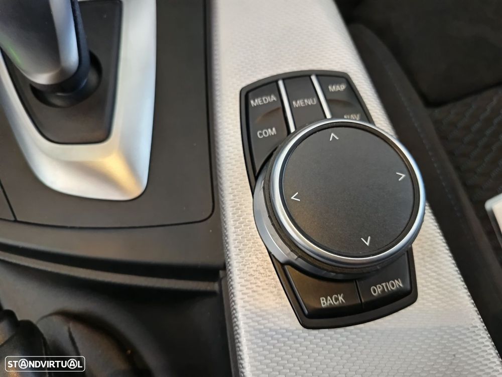 BMW 420 d Pack M Auto - 29