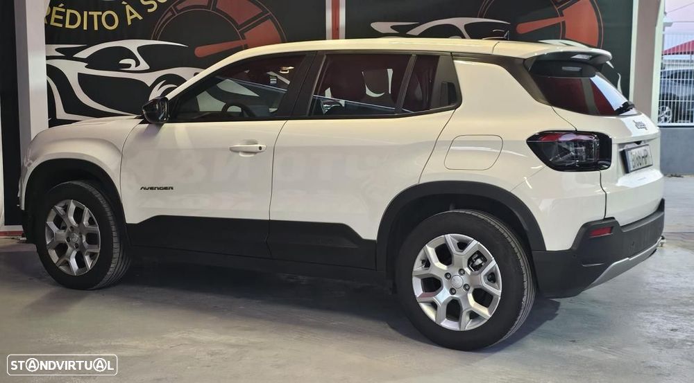 Jeep Avenger 1.2 GSE T3 Altitude - 5