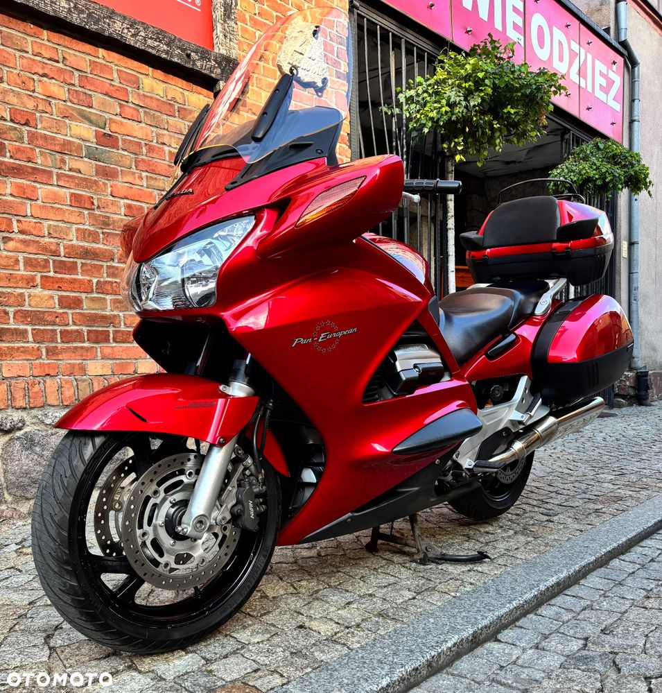 Honda ST - 7