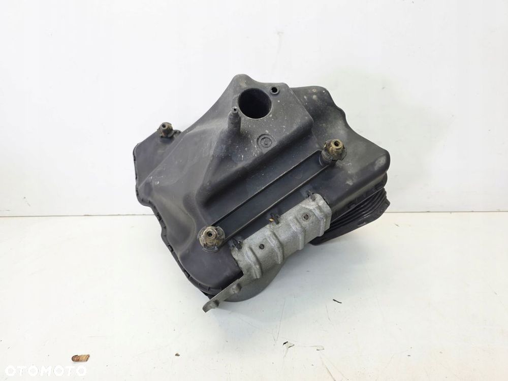 OBUDOWA FILTRA POWIETRZA AUDI A6 C7 A7 2.0 TDI 4G0133838L - 6