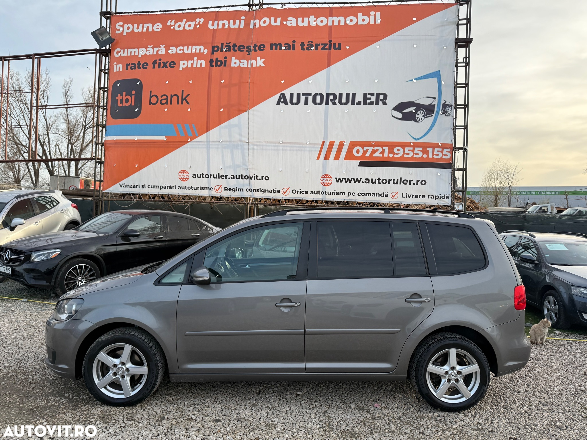 Volkswagen Touran 1.6 TDI SCR BlueMotion Technology Trendline - 16