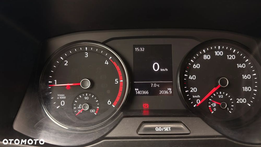 Volkswagen CRAFTER - 13