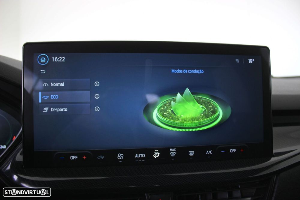 Ford Focus SW 1.0 EcoBoost MHEV ST-Line X Aut. - 32