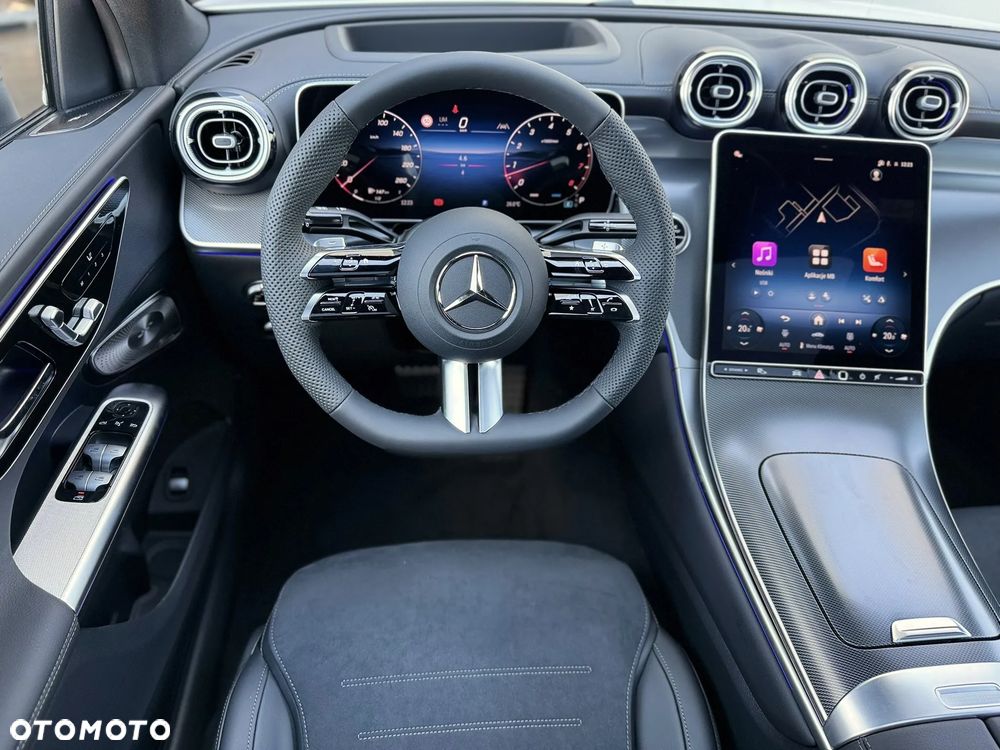 Mercedes-Benz GLC - 16