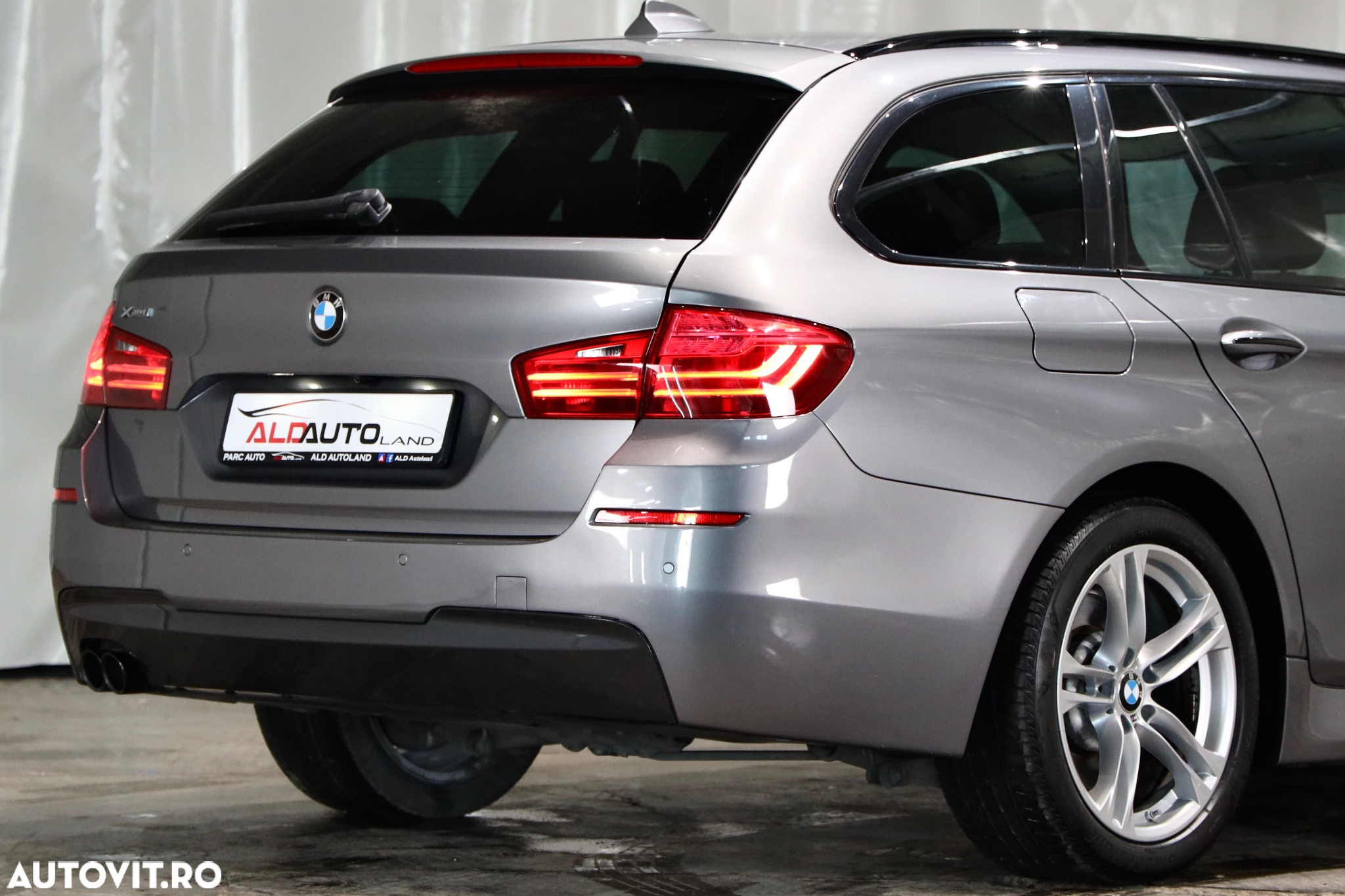 BMW Seria 5 520d Aut. M Sport Edition - 30