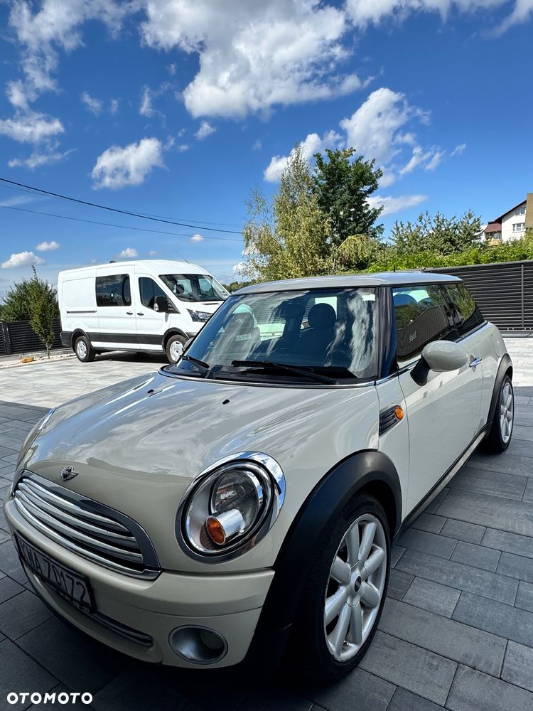 MINI ONE Standard - 10