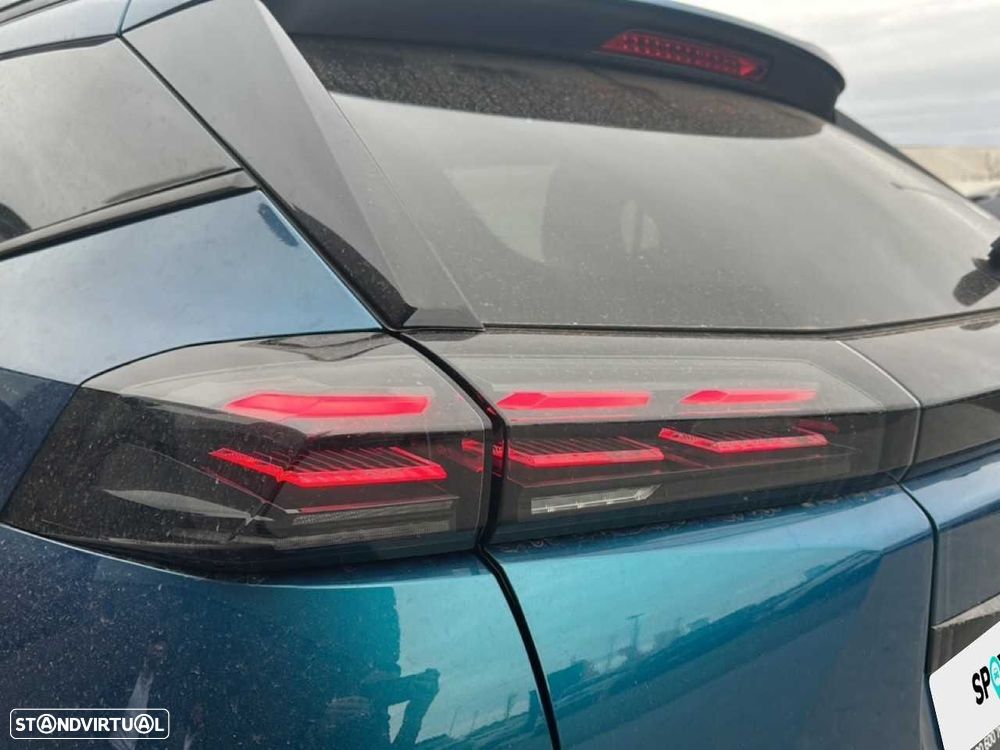 Peugeot e-2008 54 kWh Allure - 12