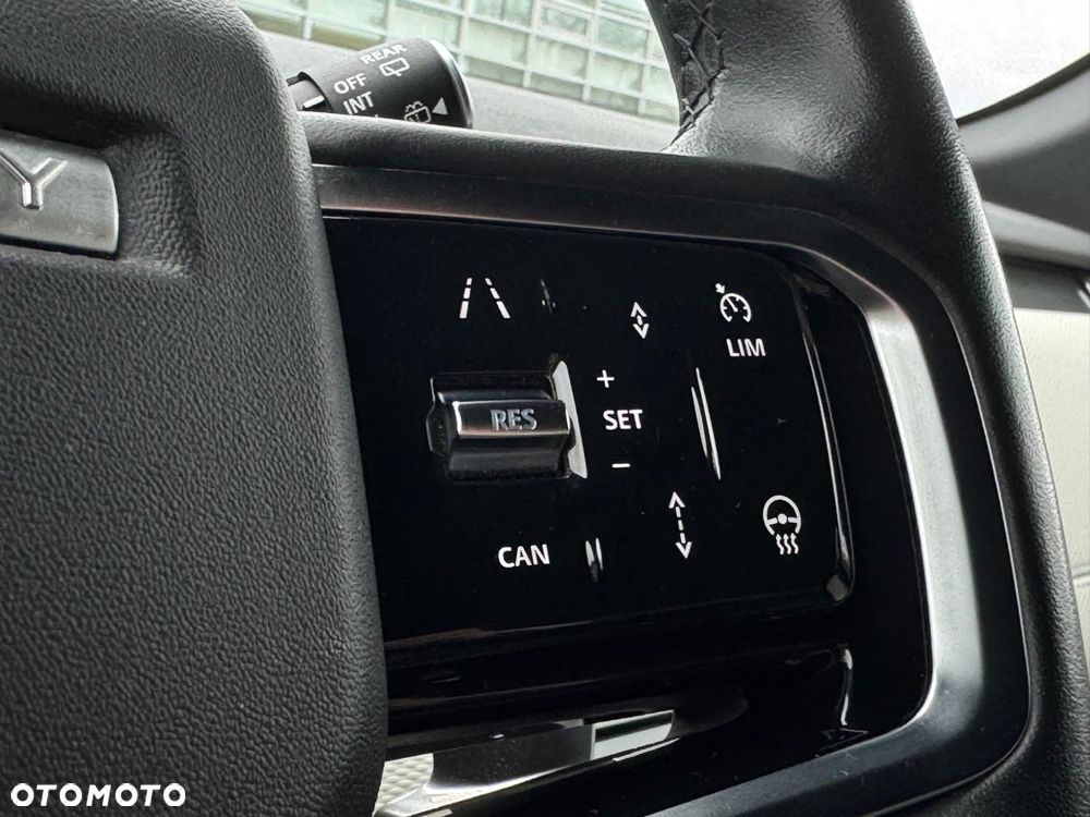 Land Rover Discovery Sport 2.0 D200 mHEV R-Dynamic SE - 14