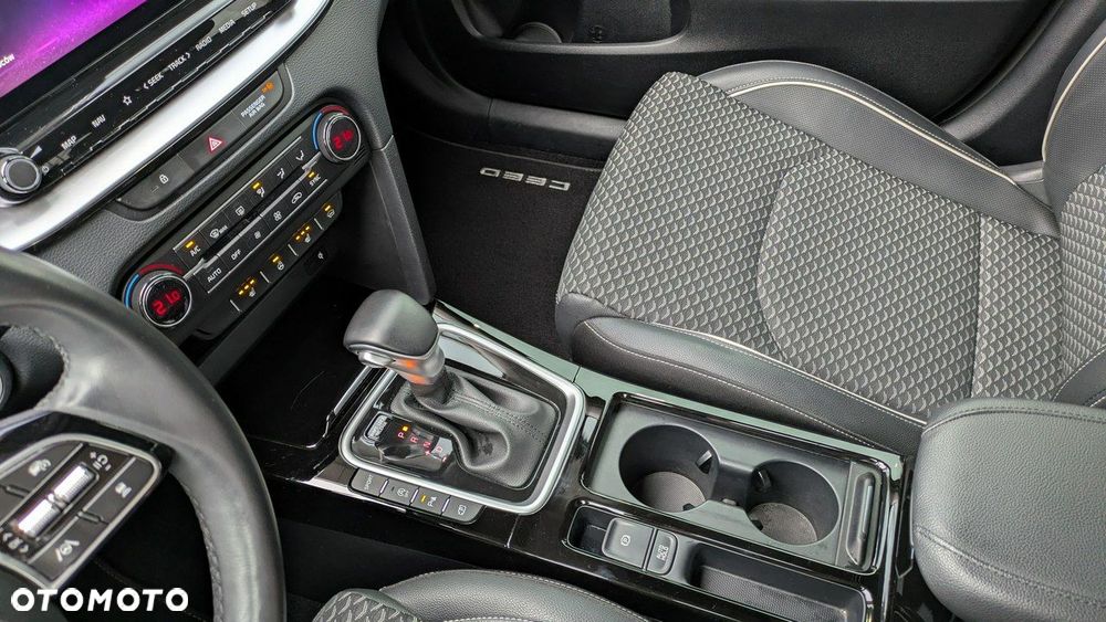 Kia Ceed 1.5 T-GDI L DCT - 26