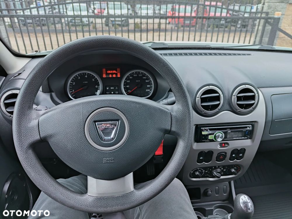 Dacia Duster 1.6 16V 105 4x2 Essentiel - 23