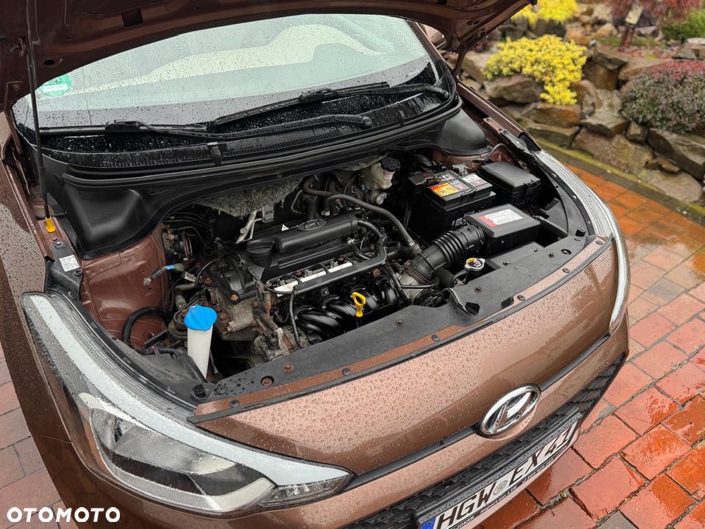 Hyundai i20 - 8