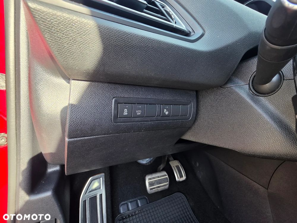 Peugeot 308 BlueHDi 180 EAT6 GT - 22