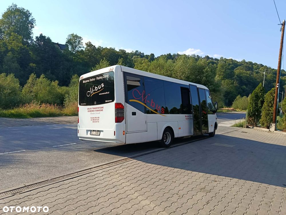 Mercedes-Benz - 3