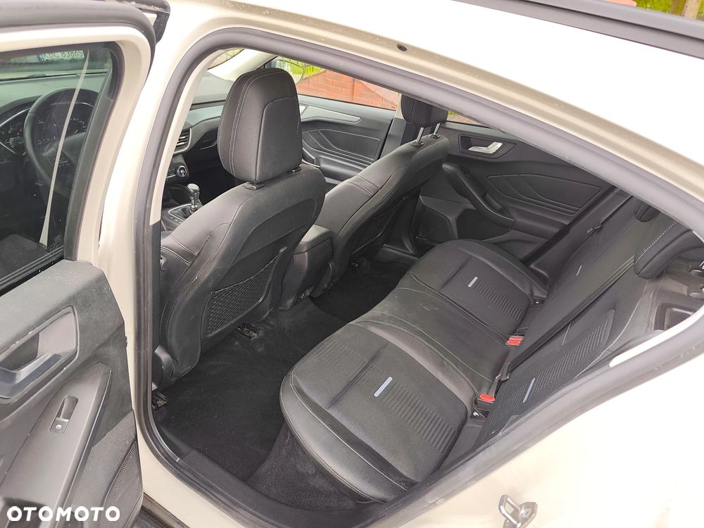 Ford Focus 2.0 EcoBlue Active - 10