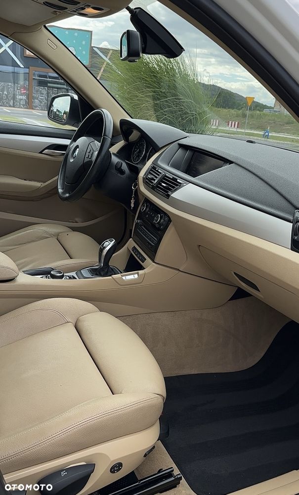 BMW X1 - 8