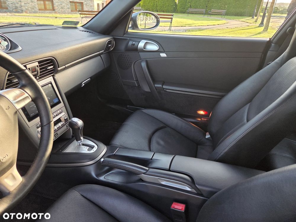 Porsche 911 Carrera Tiptronic S - 9