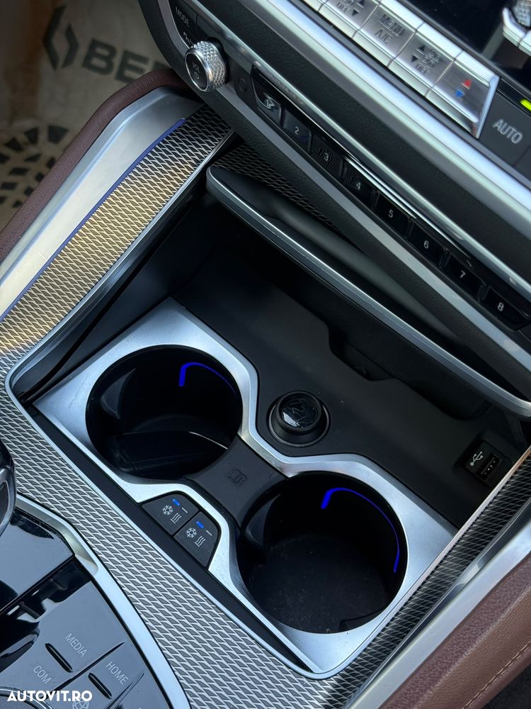 BMW X6 - 31