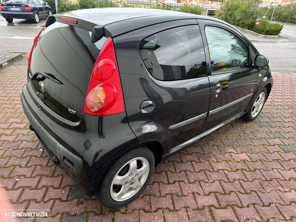Peugeot 107 1.0 Black&Silver E5 - 5