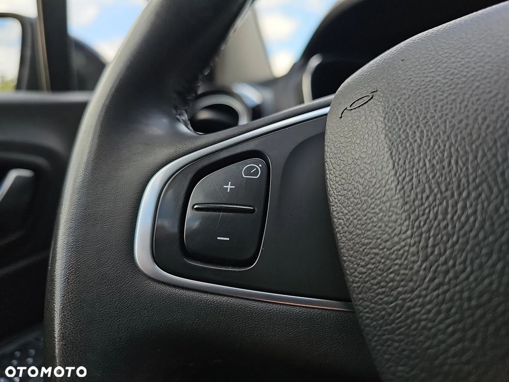 Renault Captur 0.9 Energy TCe Limited - 13