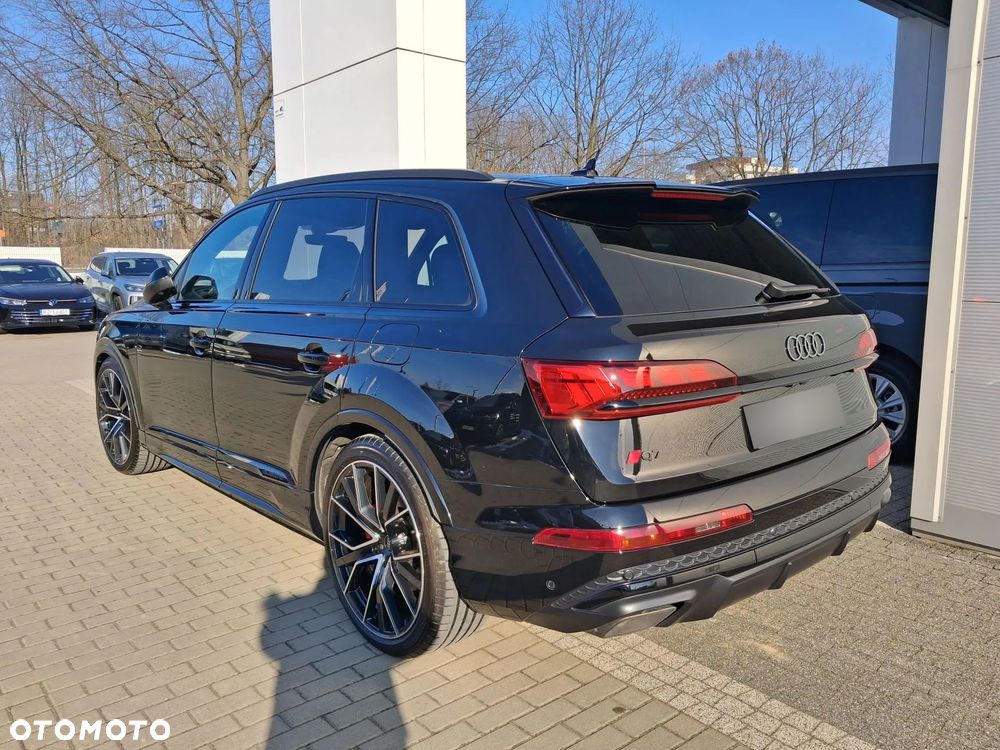 Audi Q7 - 4