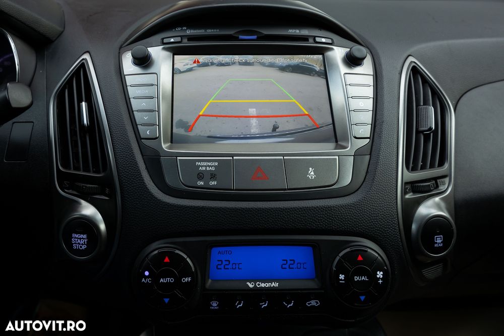Hyundai ix35 2.0 CRDI 4WD Automatik Premium - 17