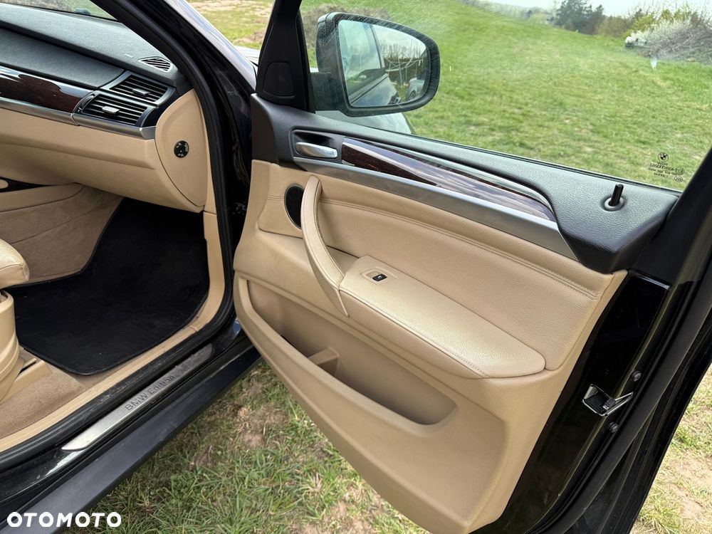 BMW X6 xDrive40d Edition Exclusive - 24