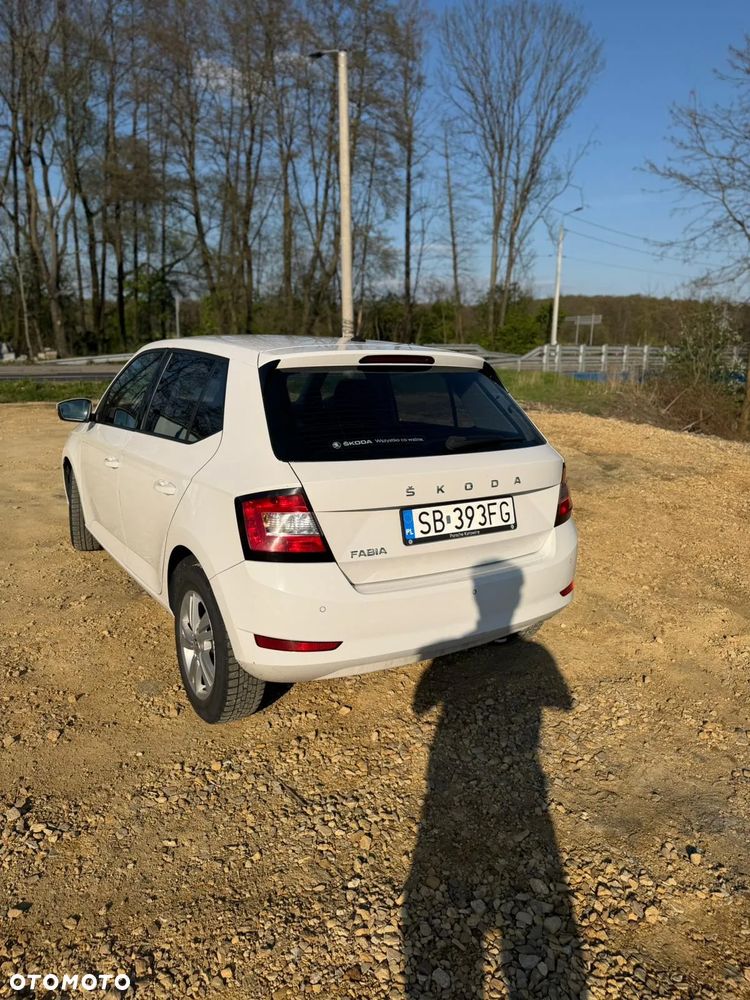 Škoda Fabia - 5