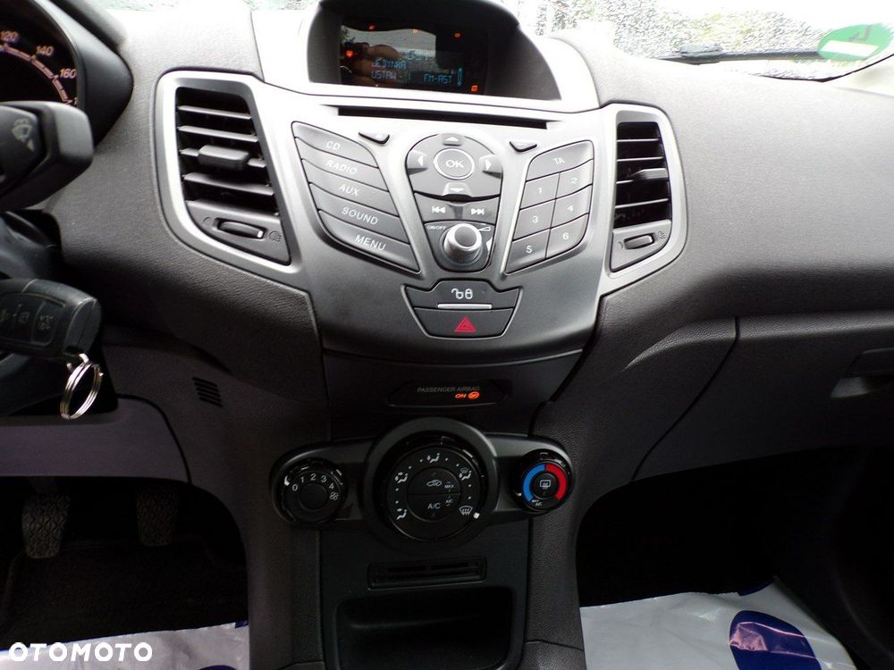 Ford Fiesta - 18