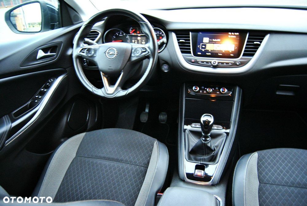 Opel Grandland X 1.2 T Ultimate S&S - 7