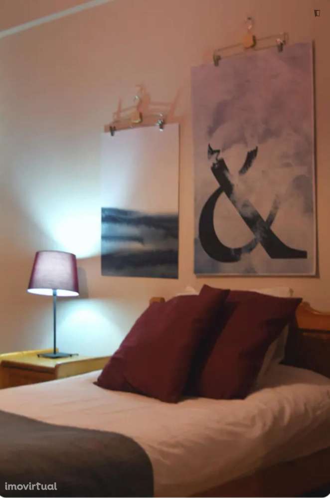 Quarto - localizado em Cidral Coimbra - Grande imagem: 2/10
