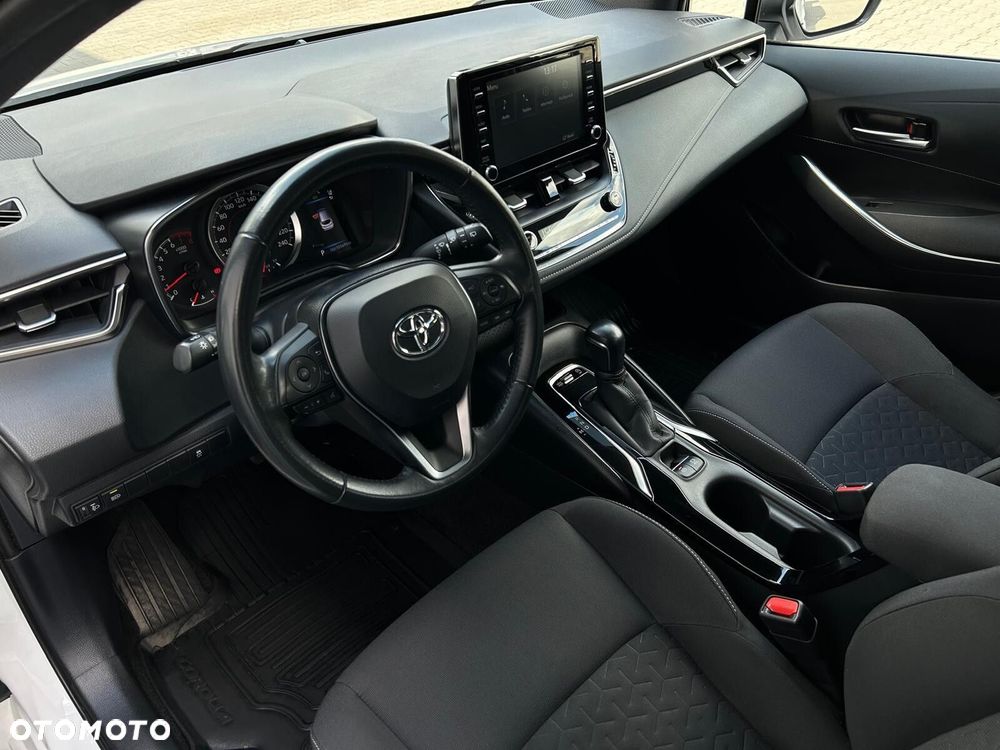 Toyota Corolla - 7