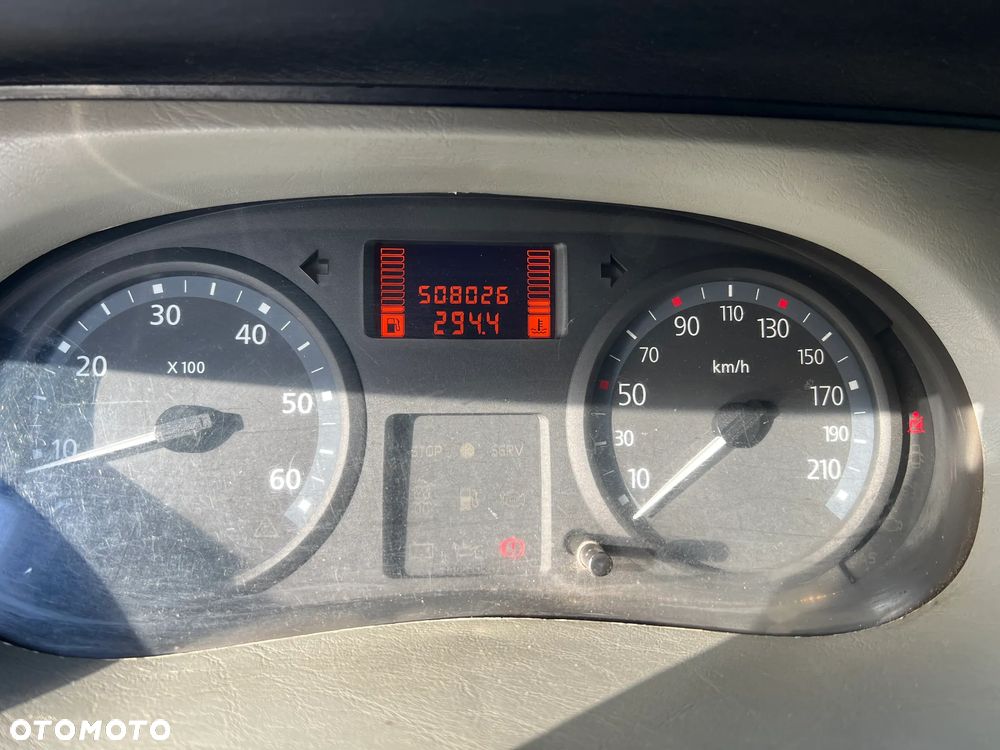Renault Trafic - 19