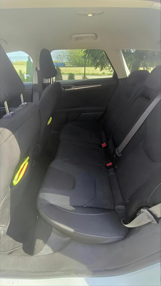 Ford Mondeo 2.0 TDCi STart-Stopp PowerShift-Aut Titanium - 7