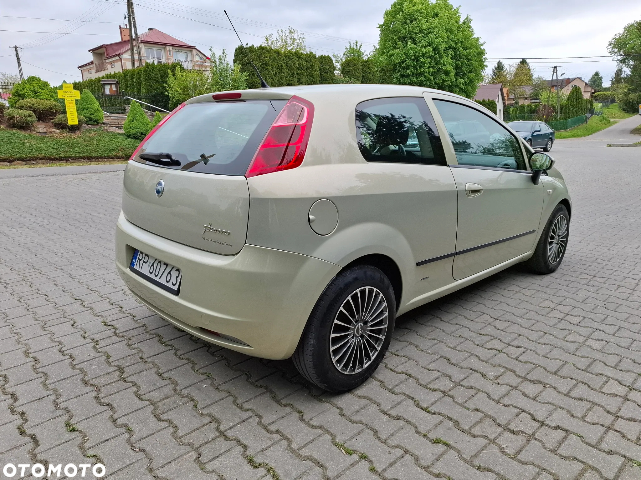 Fiat Grande Punto - 3