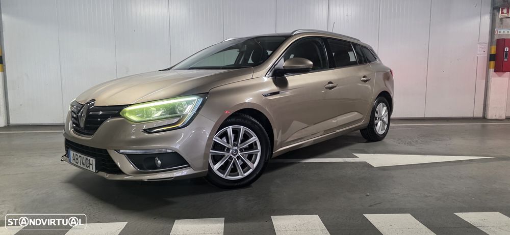 Renault Mégane Sport Tourer ENERGY dCi 130 BOSE EDITION - 1