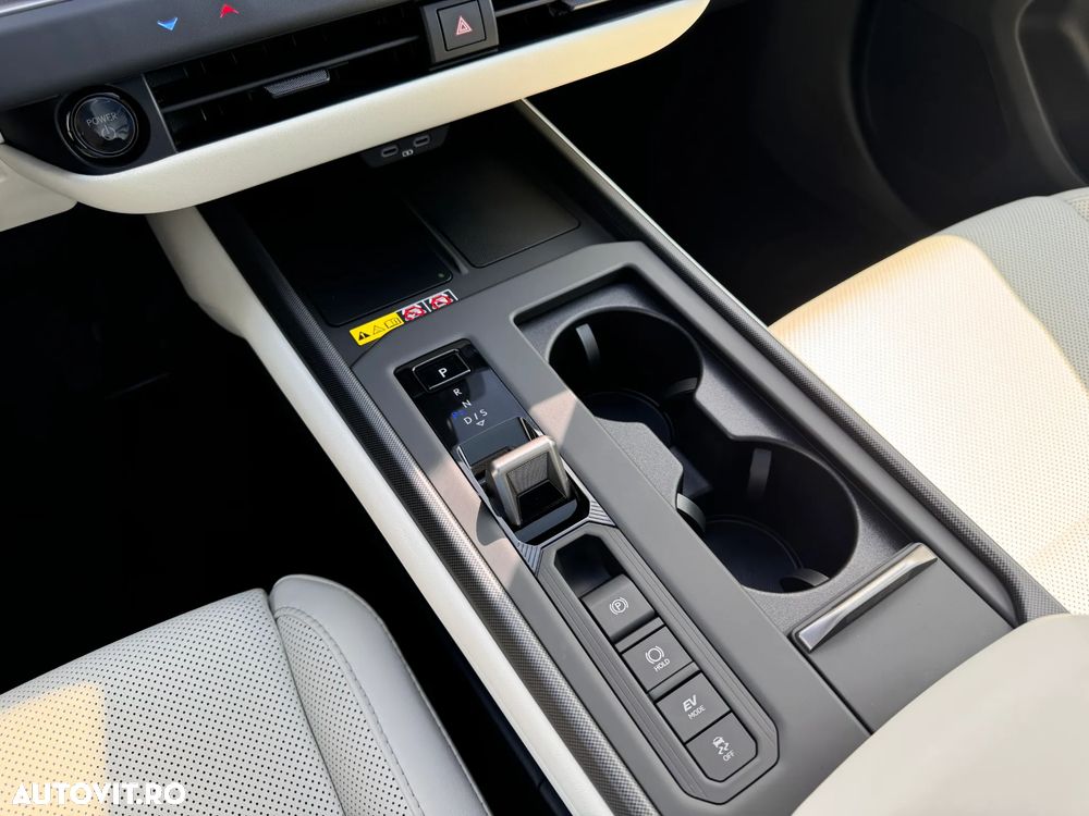 Lexus Seria ES 300h 2.5 FWD E-CVT Executive - 18