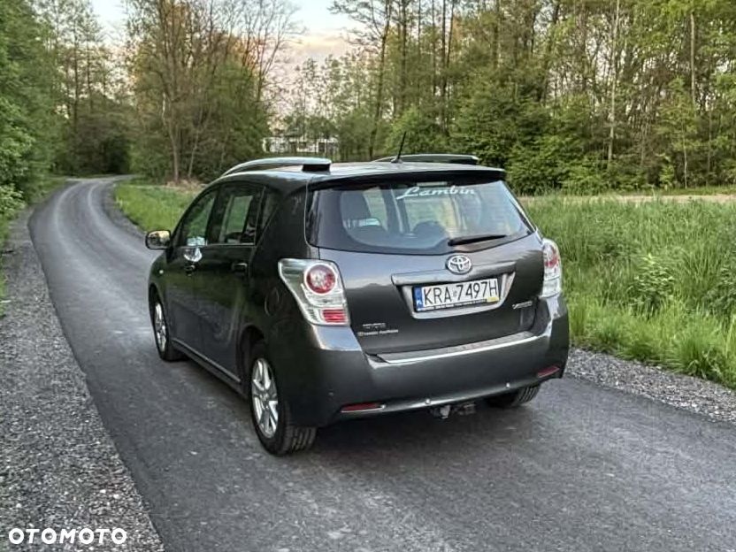 Toyota Verso 2.0 D-4D Life - 5